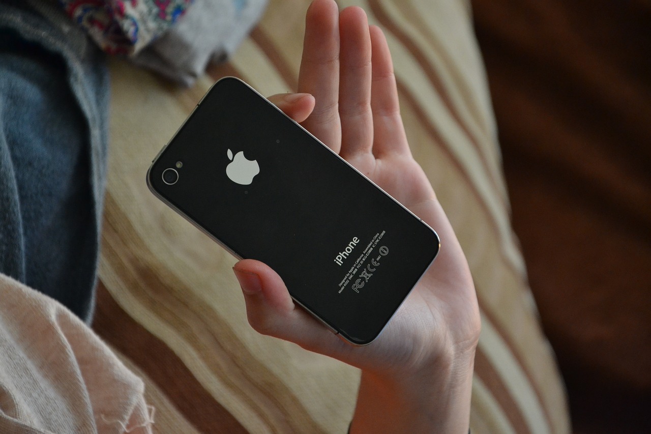 iPhone X價(jià)格揭秘，市場定位、影響因素與消費(fèi)者反應(yīng)全面解析