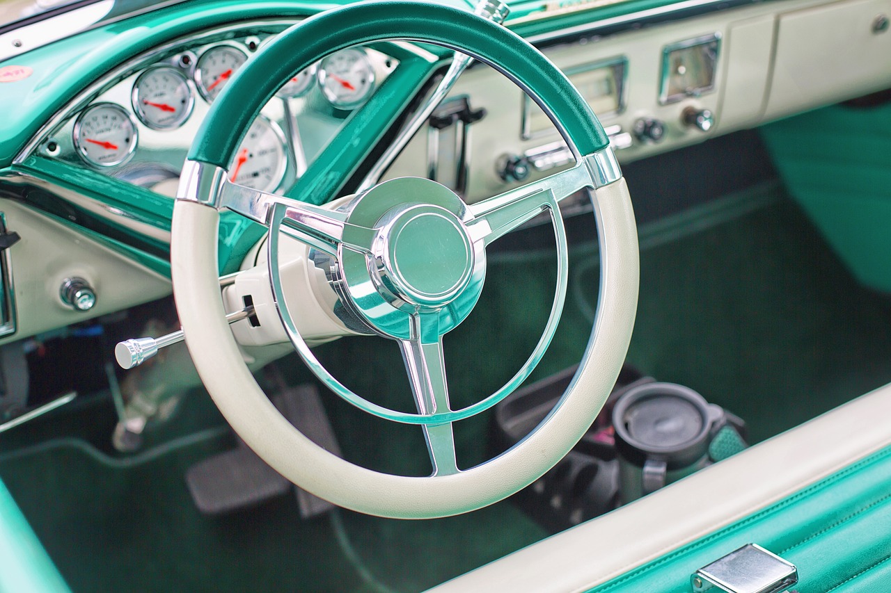 最新款電動(dòng)車，革新科技與未來展望