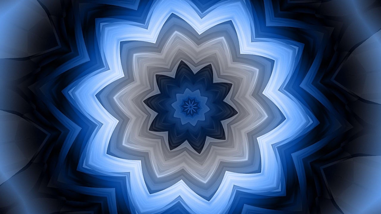 動(dòng)漫變身，幻想與現(xiàn)實(shí)的奇妙交融