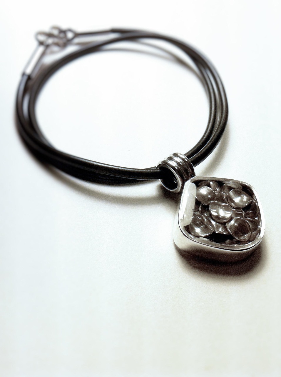 陸一鳴持續(xù)引領(lǐng)潮流，最新動態(tài)與成就展現(xiàn)無限魅力