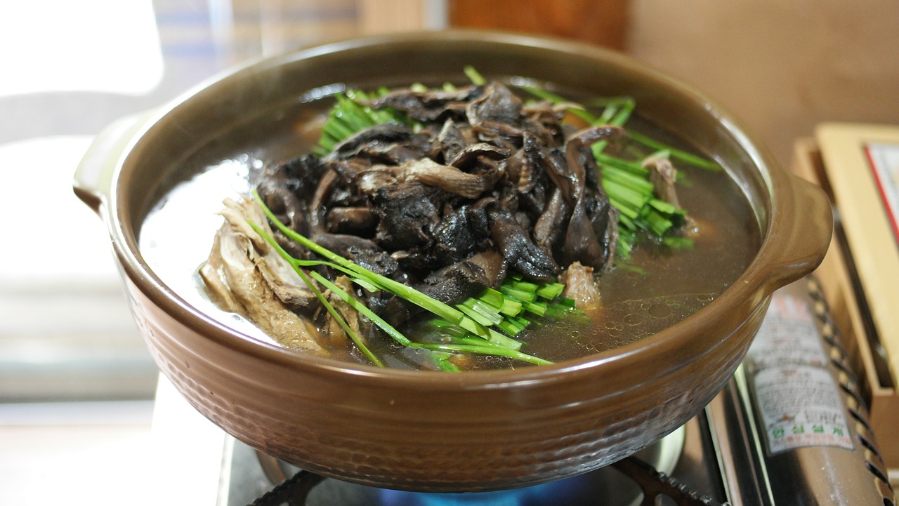 老菱上市時(shí)刻，傳統(tǒng)美食與時(shí)節(jié)的產(chǎn)業(yè)化步伐