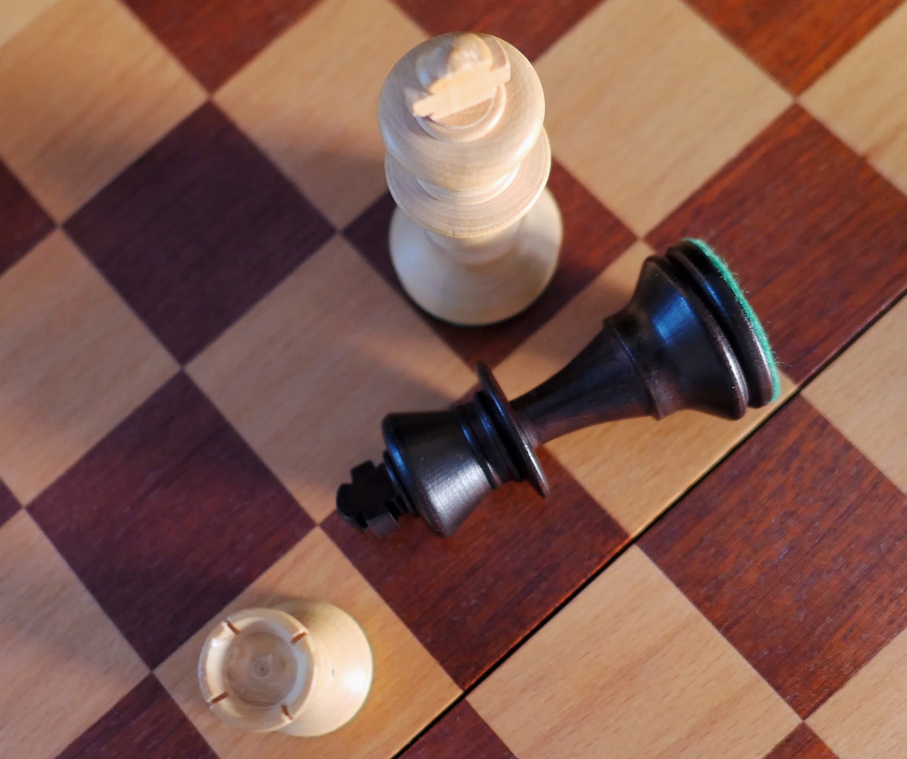 象棋比賽報(bào)名啟動(dòng)，智慧與技藝的較量舞臺(tái)