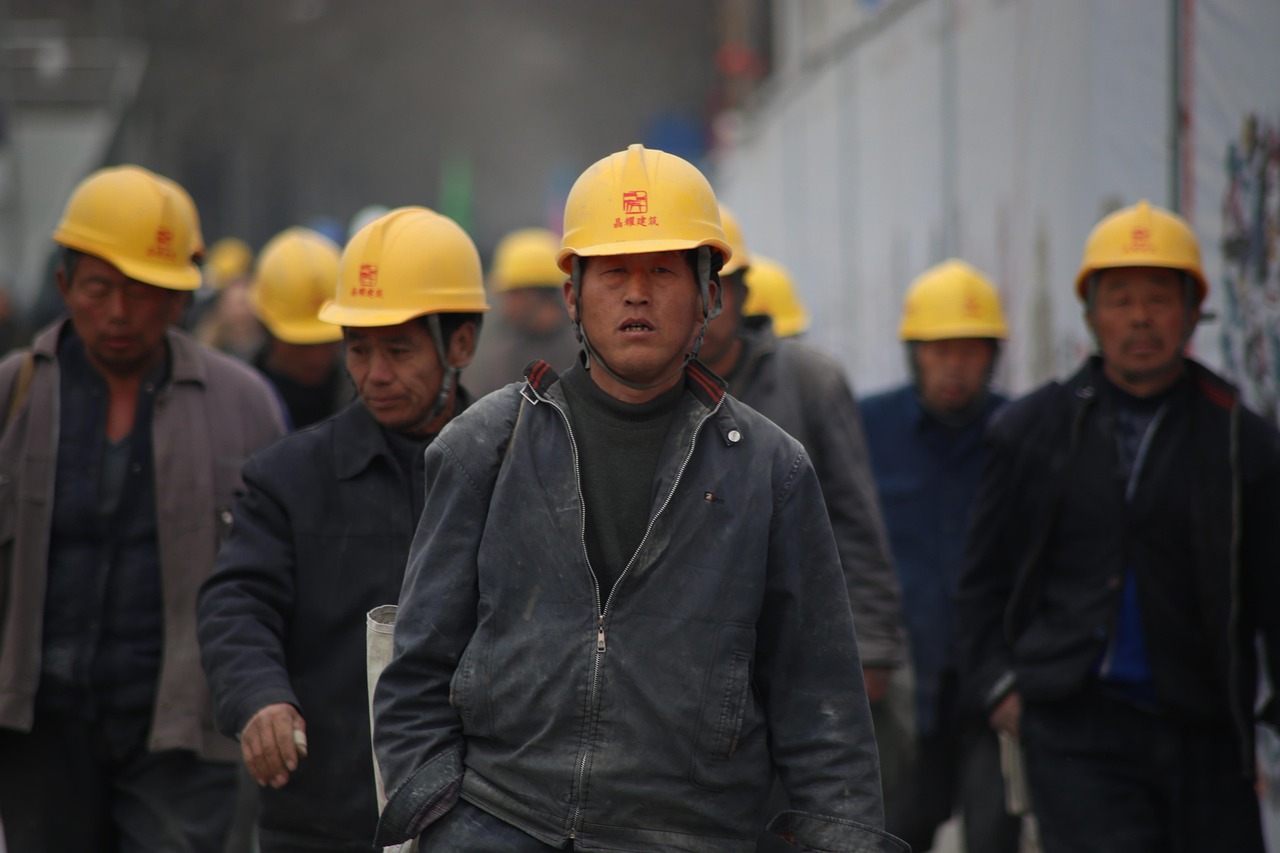 拜城工廠招聘資訊，開啟職業(yè)新篇章的門戶之門