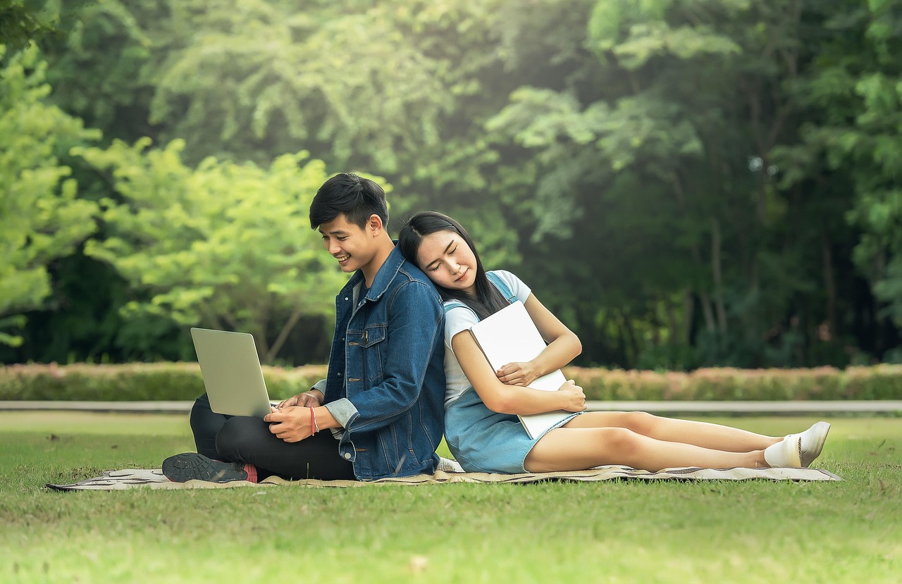 最新戀綜，現(xiàn)代戀愛關系的全新視角探索