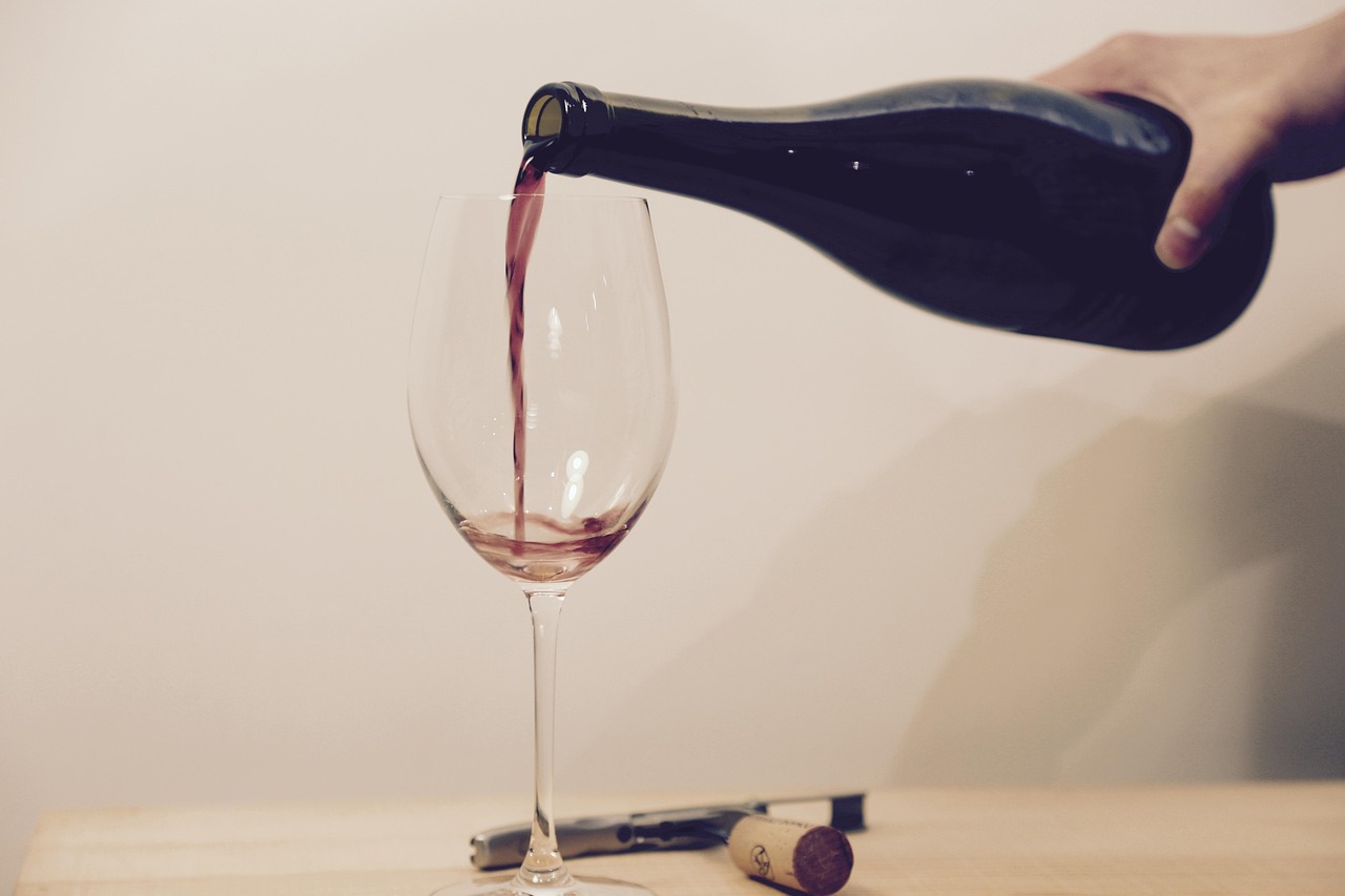 最新酒品探索，酒類世界的獨特魅力一覽